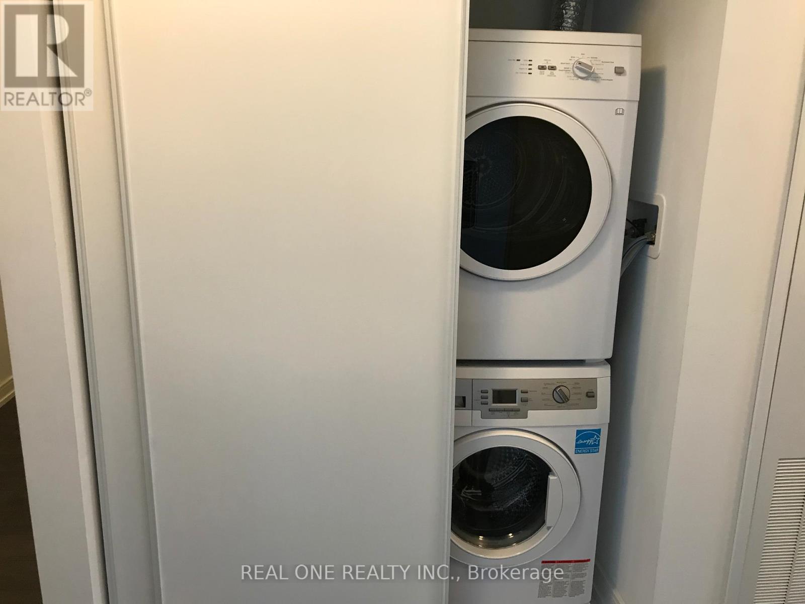 402 - 28 Wellesley Street E, Toronto, Ontario  M4Y 1G3 - Photo 8 - C13528588