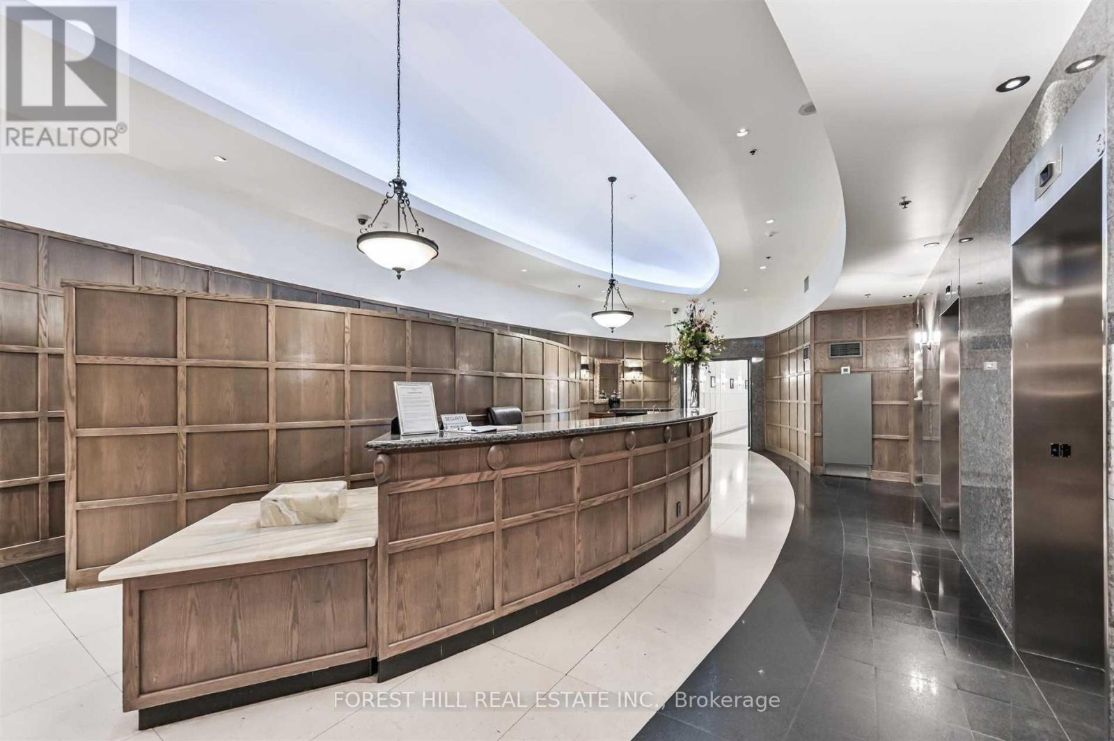 708 - 102 Bloor Street W, Toronto, Ontario  M5S 1M8 - Photo 3 - C13528644