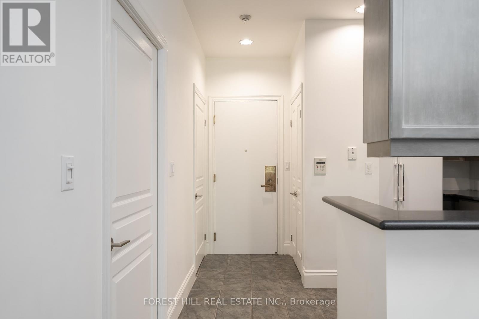 708 - 102 Bloor Street W, Toronto, Ontario  M5S 1M8 - Photo 6 - C13528644