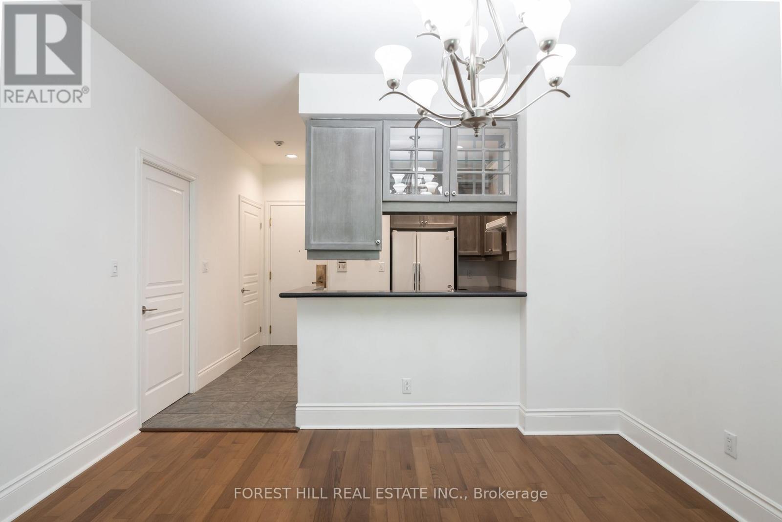 708 - 102 Bloor Street W, Toronto, Ontario  M5S 1M8 - Photo 7 - C13528644