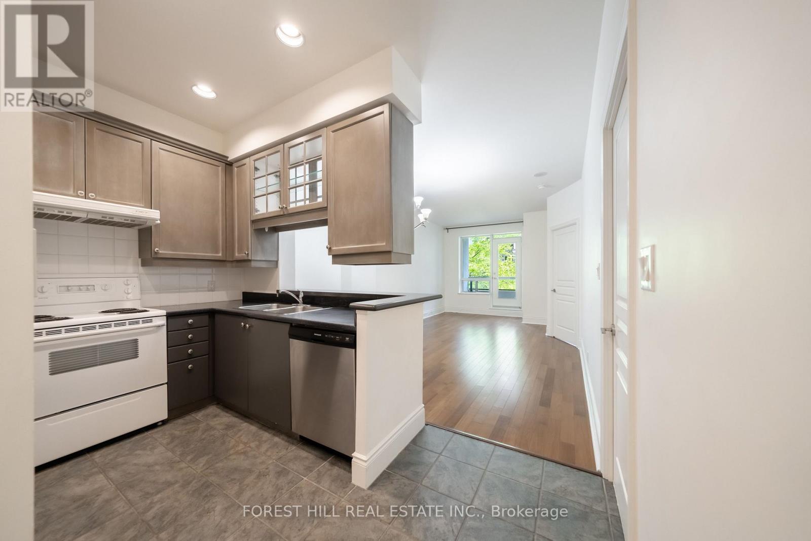 708 - 102 Bloor Street W, Toronto, Ontario  M5S 1M8 - Photo 8 - C13528644