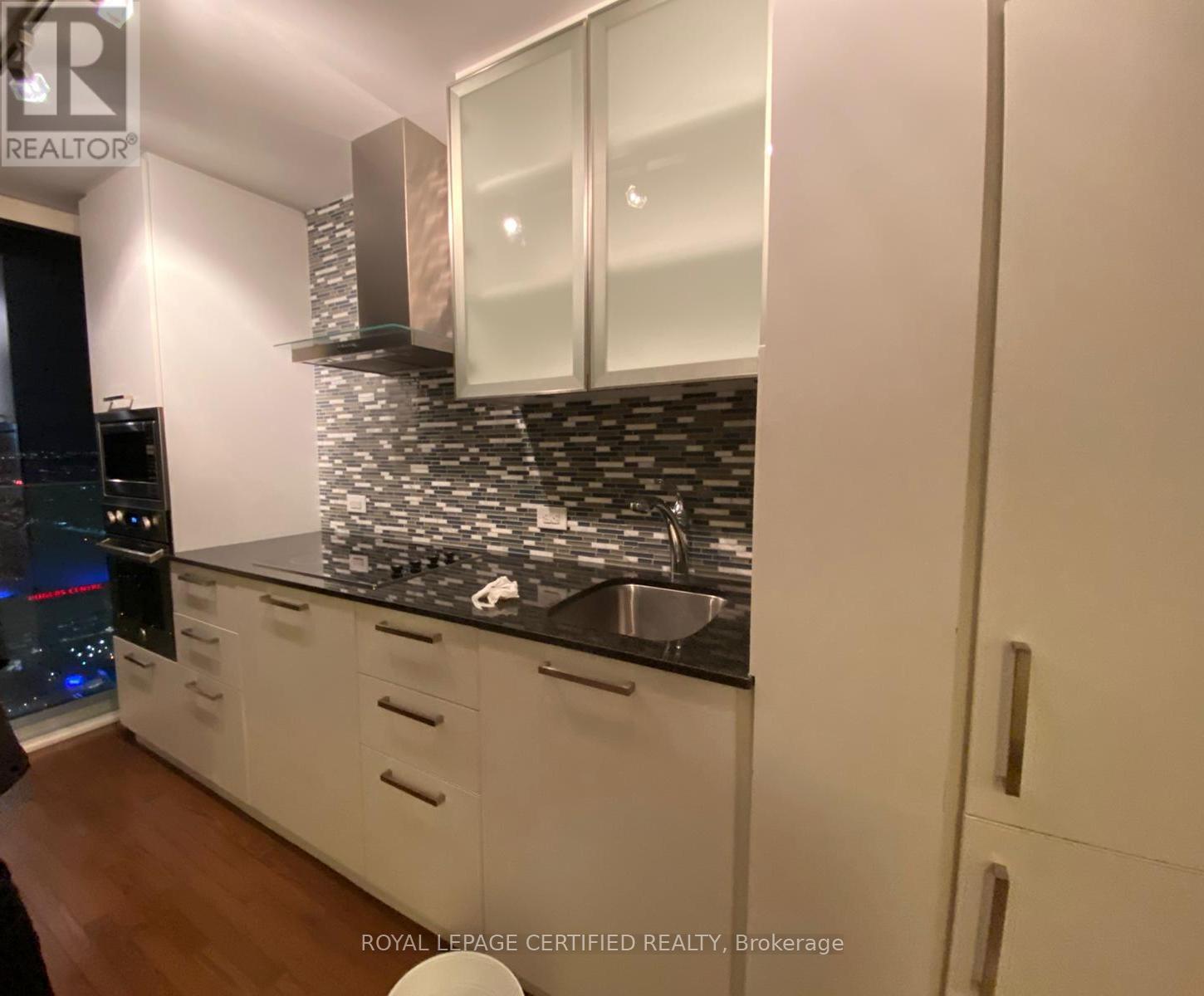 4407 - 14 York Street, Toronto, Ontario  M5J 0B1 - Photo 2 - C13528650
