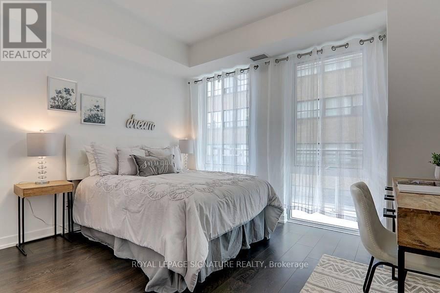 318 - 223 St Clair Avenue W, Toronto, Ontario  M4V 0A5 - Photo 8 - C13528656