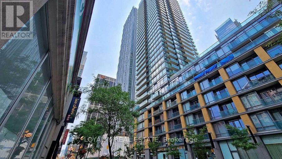 2911 - 1 Yorkville Avenue, Toronto, Ontario  M4W 1L1 - Photo 1 - C13528740