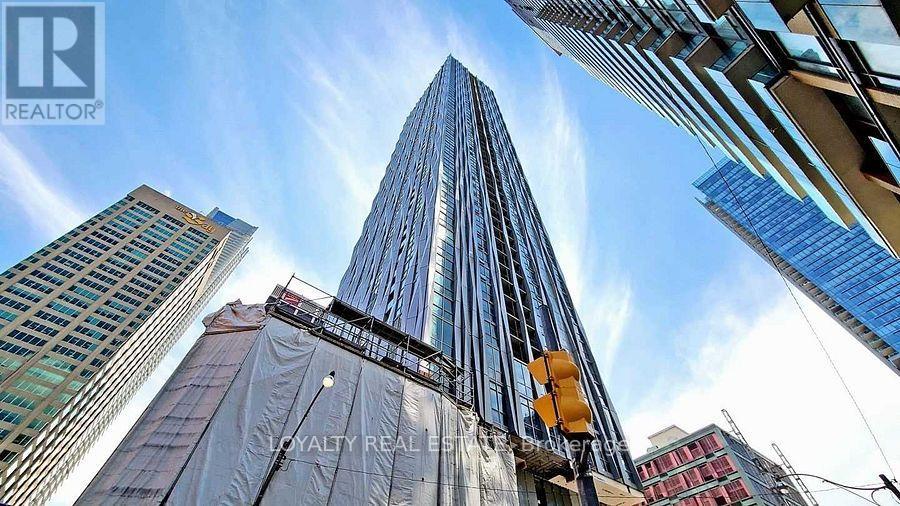 2911 - 1 Yorkville Avenue, Toronto, Ontario  M4W 1L1 - Photo 3 - C13528740