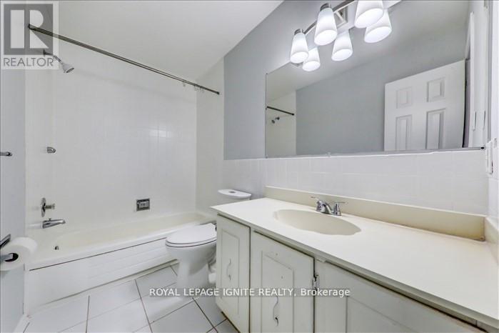 23 Longbow Square, Toronto, Ontario  M1W 2W6 - Photo 16 - E13528450