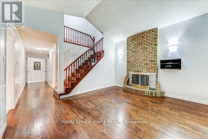 23 Longbow Square, Toronto, Ontario  M1W 2W6 - Photo 7 - E13528450