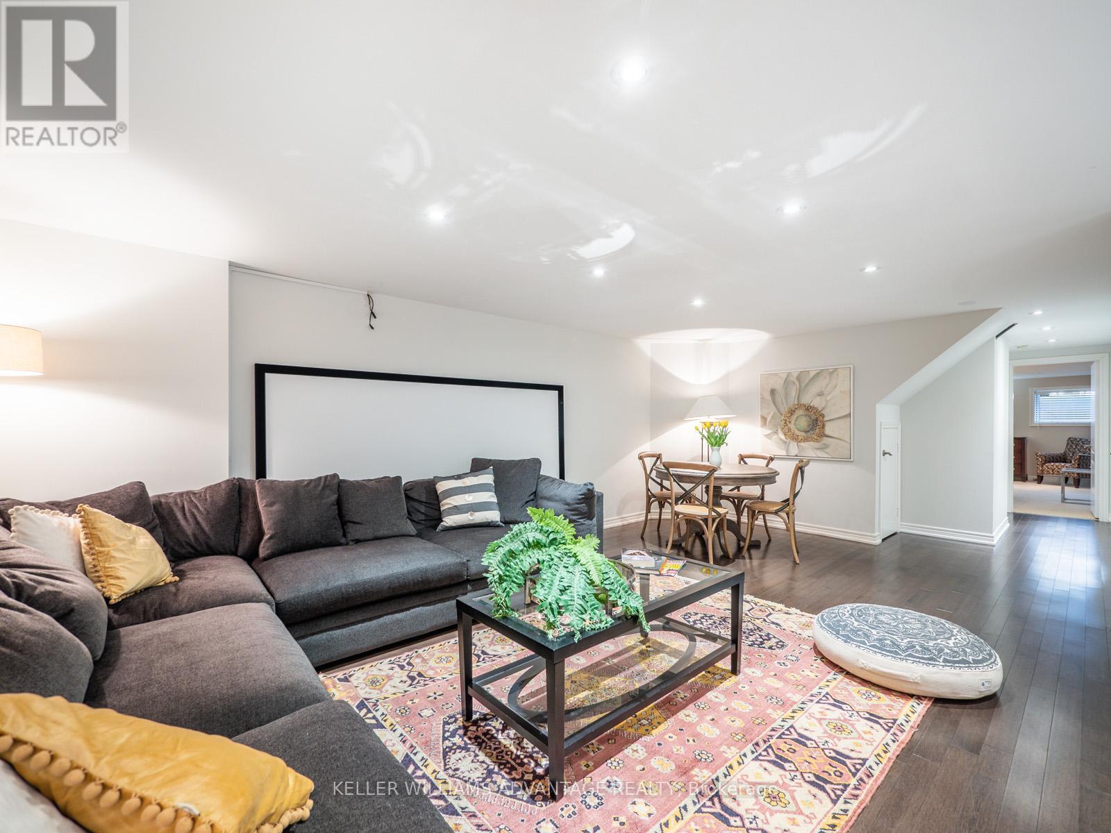 Lower - 122 Boardwalk Drive, Toronto, Ontario  M4L 3X4 - Photo 21 - E13528470