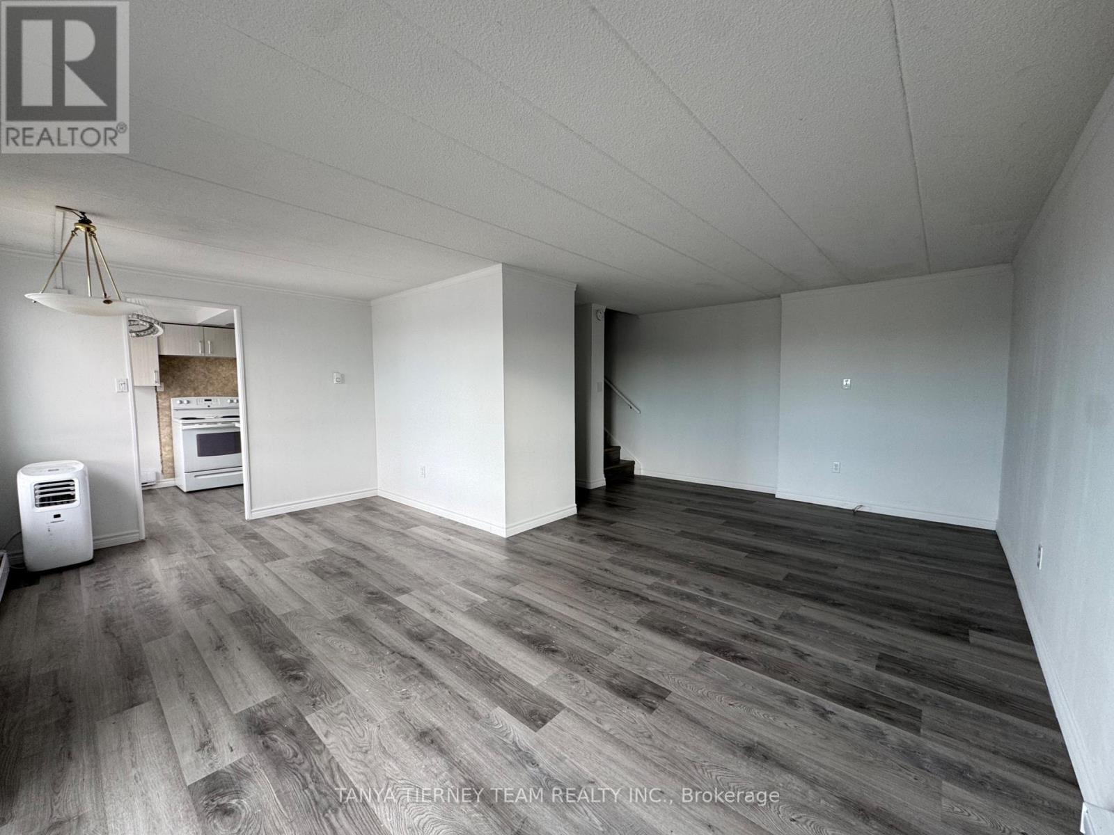 48 - 43 Taunton Road, Oshawa, Ontario  L1G 3T6 - Photo 6 - E13528676