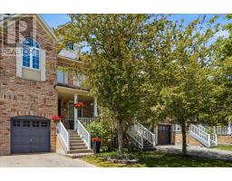 83 LIMERIDGE STREET, Aurora, Ontario