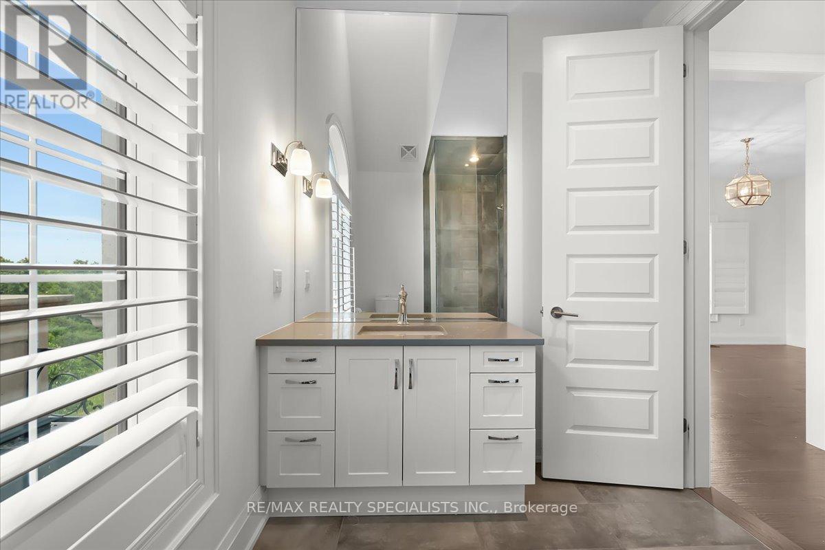 49 Mary Natasha Court, Vaughan, Ontario  L4H 4N6 - Photo 28 - N13528432