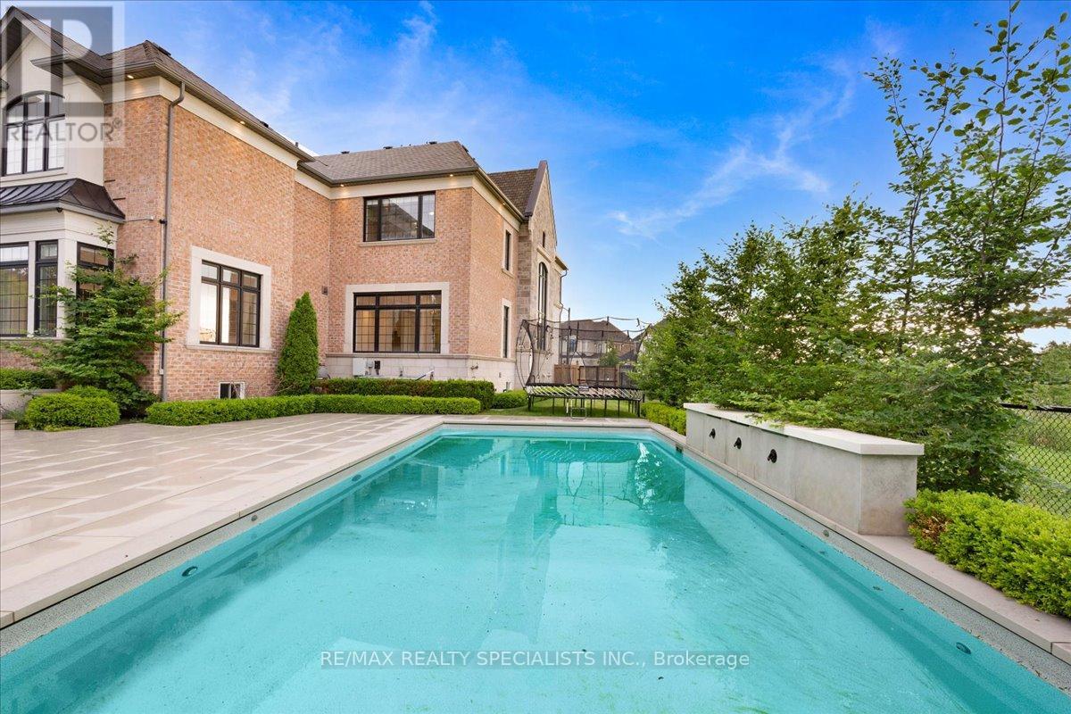 49 Mary Natasha Court, Vaughan, Ontario  L4H 4N6 - Photo 37 - N13528432