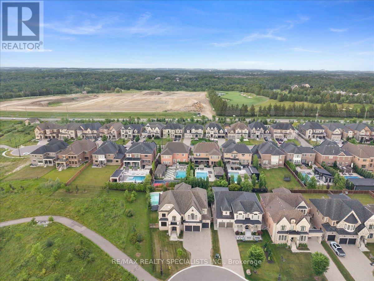 49 Mary Natasha Court, Vaughan, Ontario  L4H 4N6 - Photo 41 - N13528432