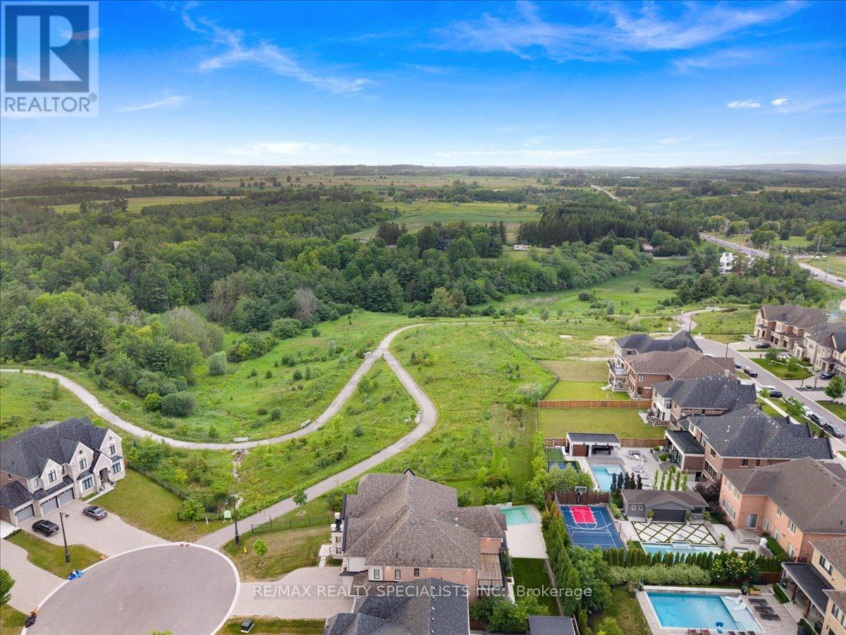 49 Mary Natasha Court, Vaughan, Ontario  L4H 4N6 - Photo 42 - N13528432