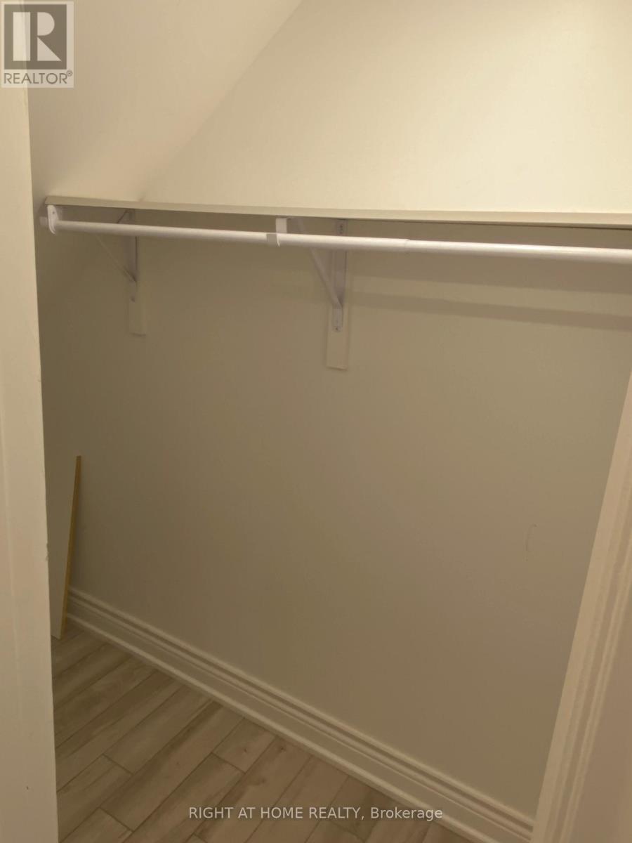 Lower Level - 65 Ruffle Lane Lane N, Richmond Hill, Ontario L4E 2V1 - Photo 7 - N13528566