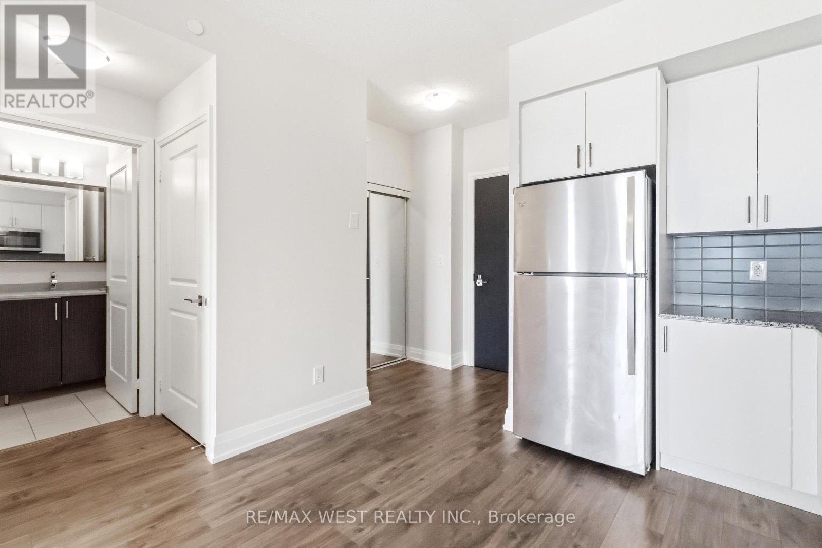 1404 - 3700 Highway 7 Road W, Vaughan, Ontario  L4L 0G8 - Photo 6 - N13528654