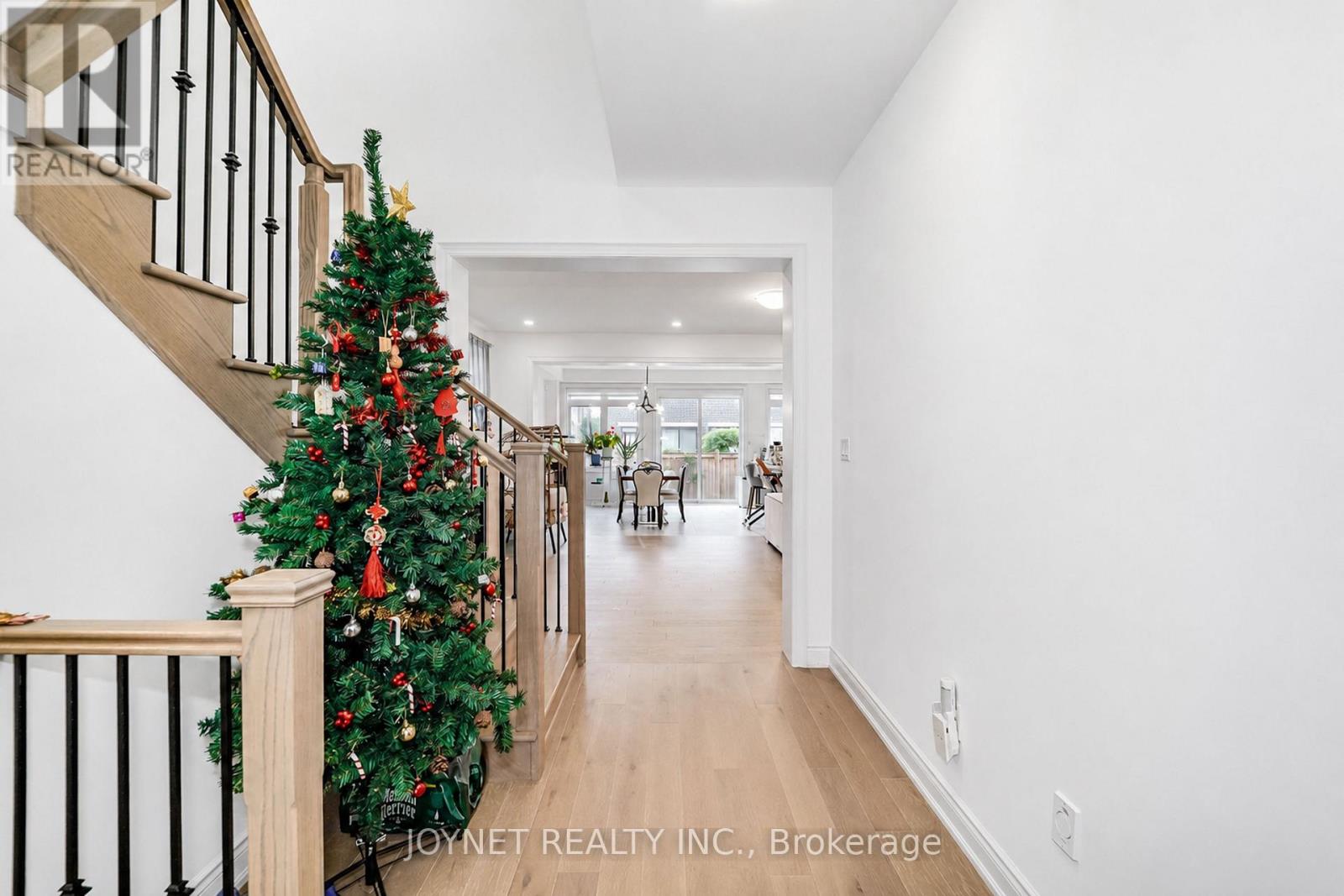 23 Mallery Street, Richmond Hill, Ontario  L4S 0H7 - Photo 5 - N13528692