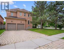 63 DEERGLEN TERRACE, Aurora, Ontario