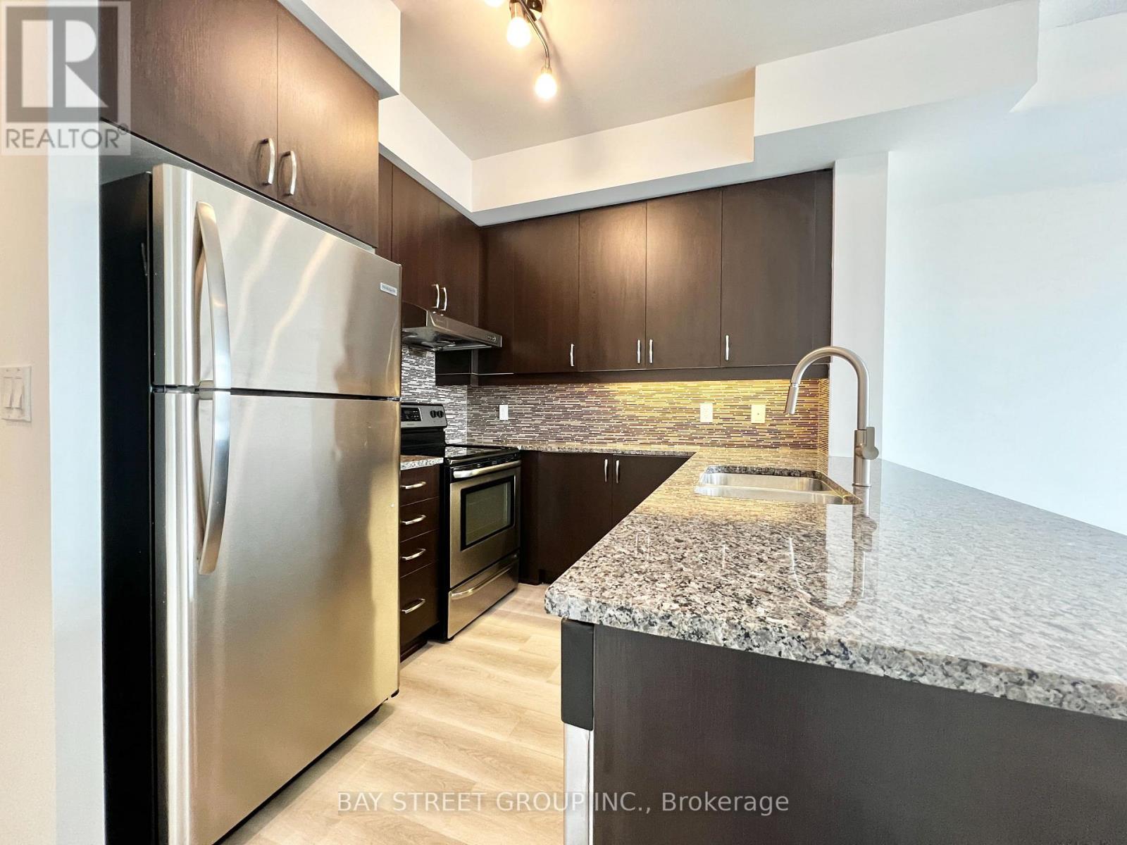 703 - 8110 Birchmount Road, Markham, Ontario  L6G 0E3 - Photo 17 - N13528710