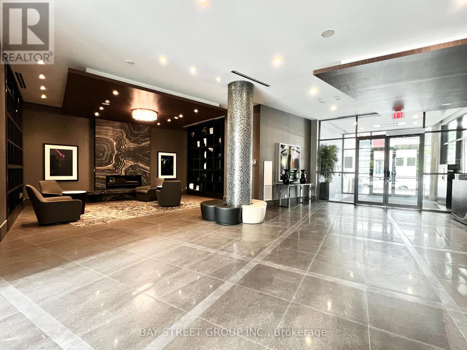 703 - 8110 Birchmount Road, Markham, Ontario  L6G 0E3 - Photo 3 - N13528710