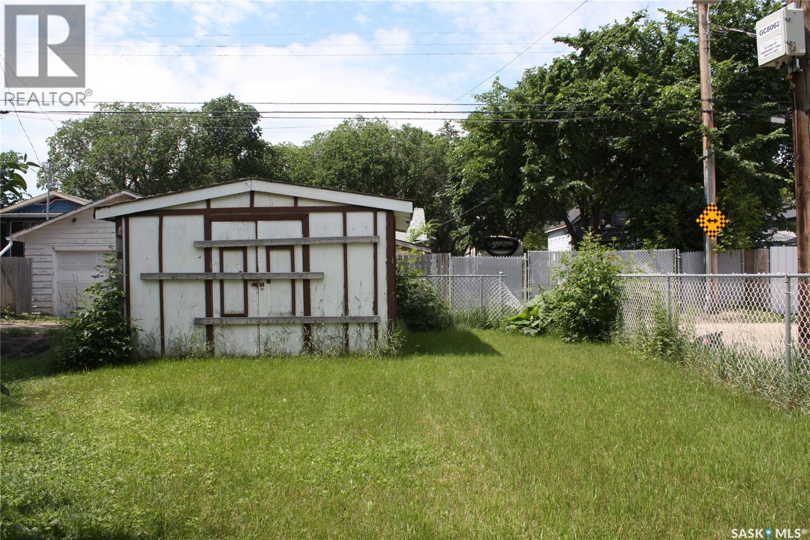 111 L Avenue S, Saskatoon, Saskatchewan  S7M 2G9 - Photo 28 - SK041633