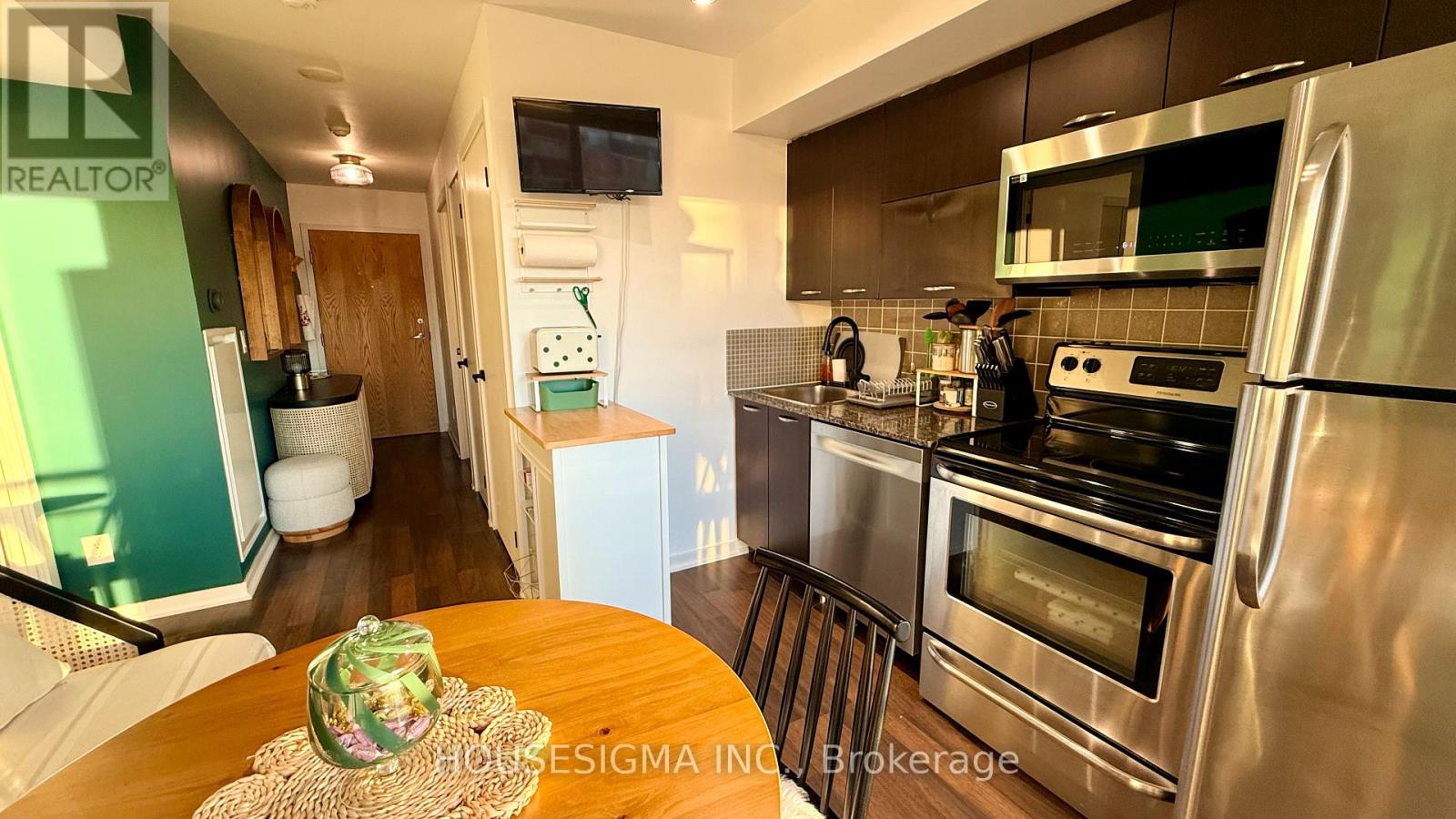 508 - 38 Joe Shuster Way, Toronto, Ontario M6K 0A5 - Photo 3 - W13528488