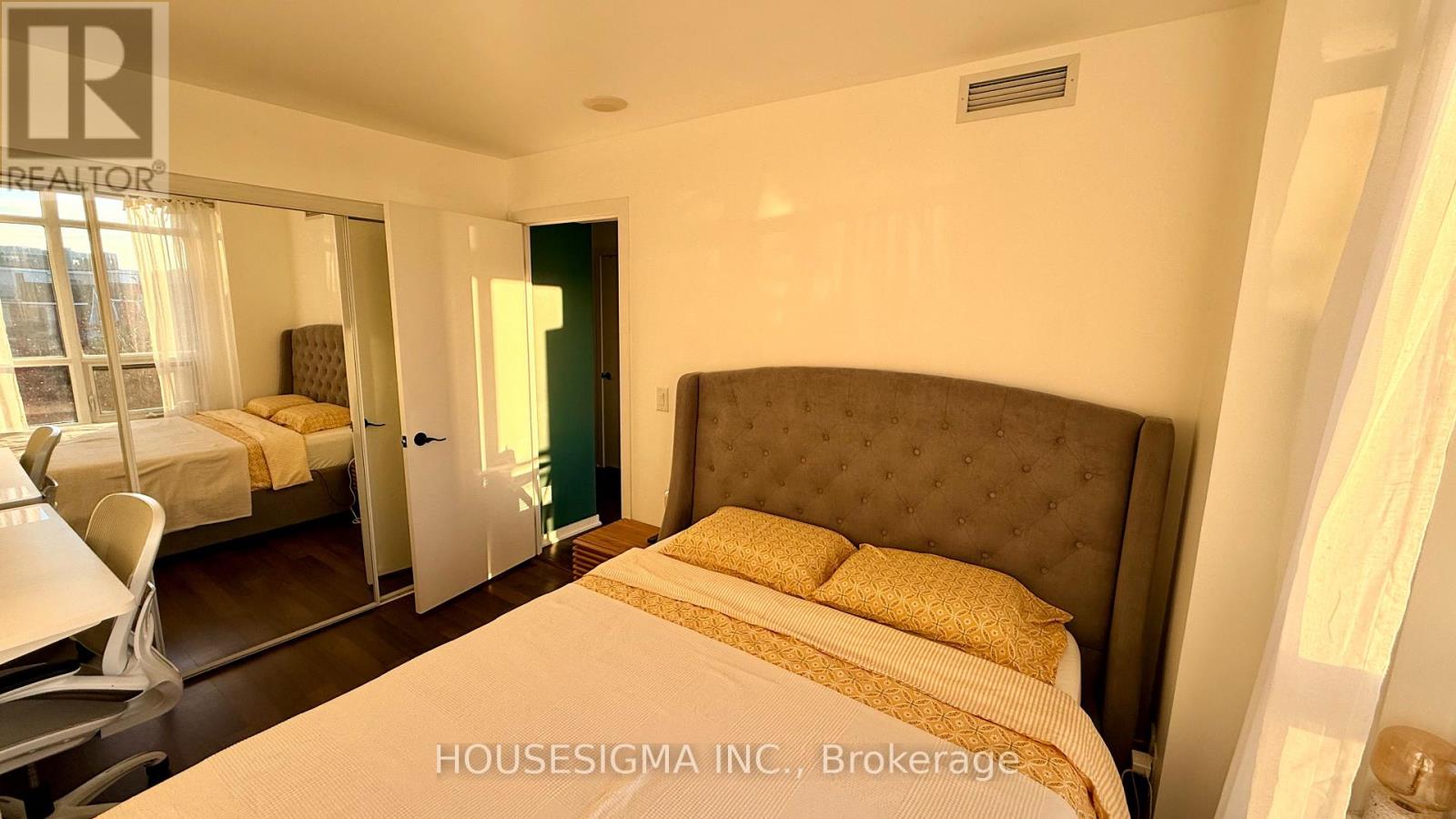 508 - 38 Joe Shuster Way, Toronto, Ontario M6K 0A5 - Photo 6 - W13528488