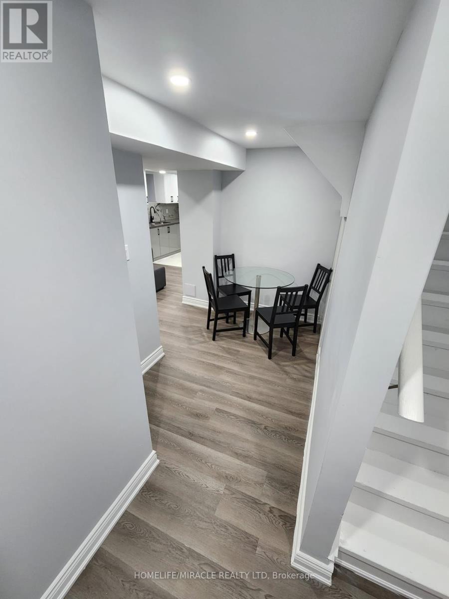 137 SUNFOREST DRIVE