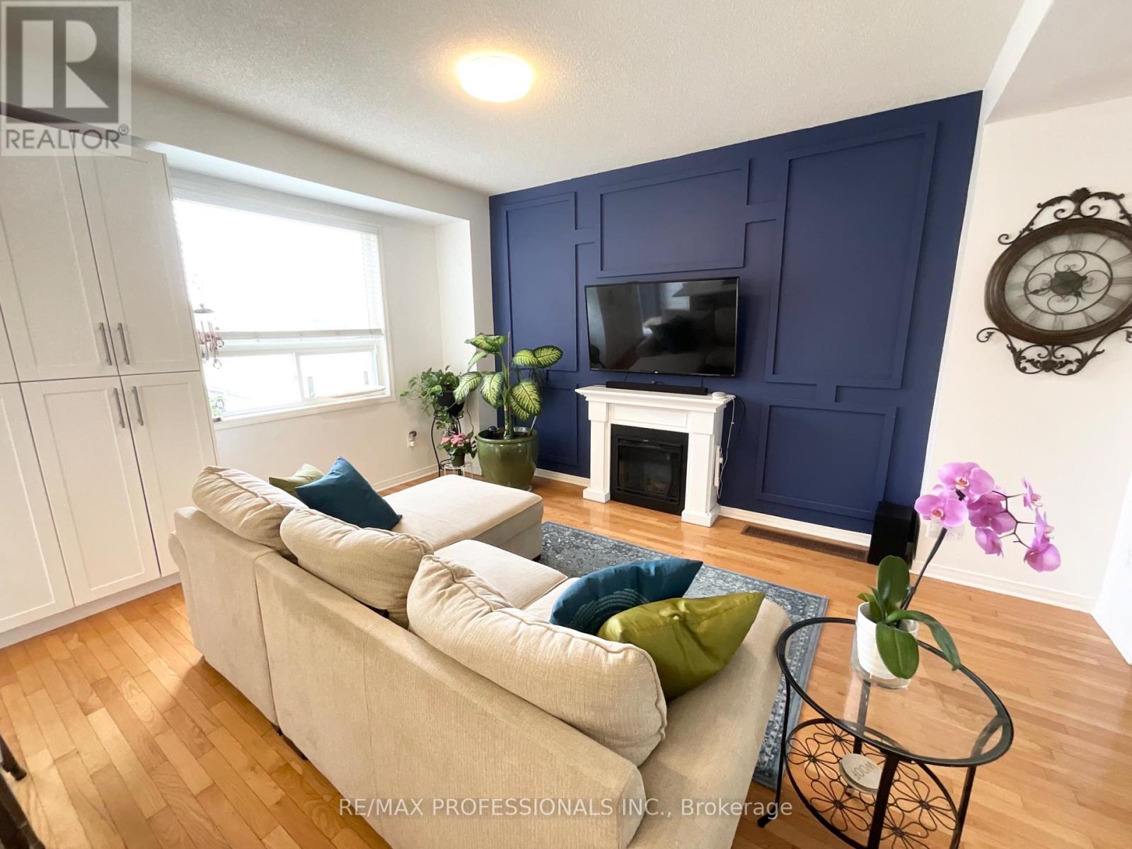 151 Main/upper - 7155 Magistrate Terrace, Mississauga, Ontario  L5W 1Y9 - Photo 13 - W13528678