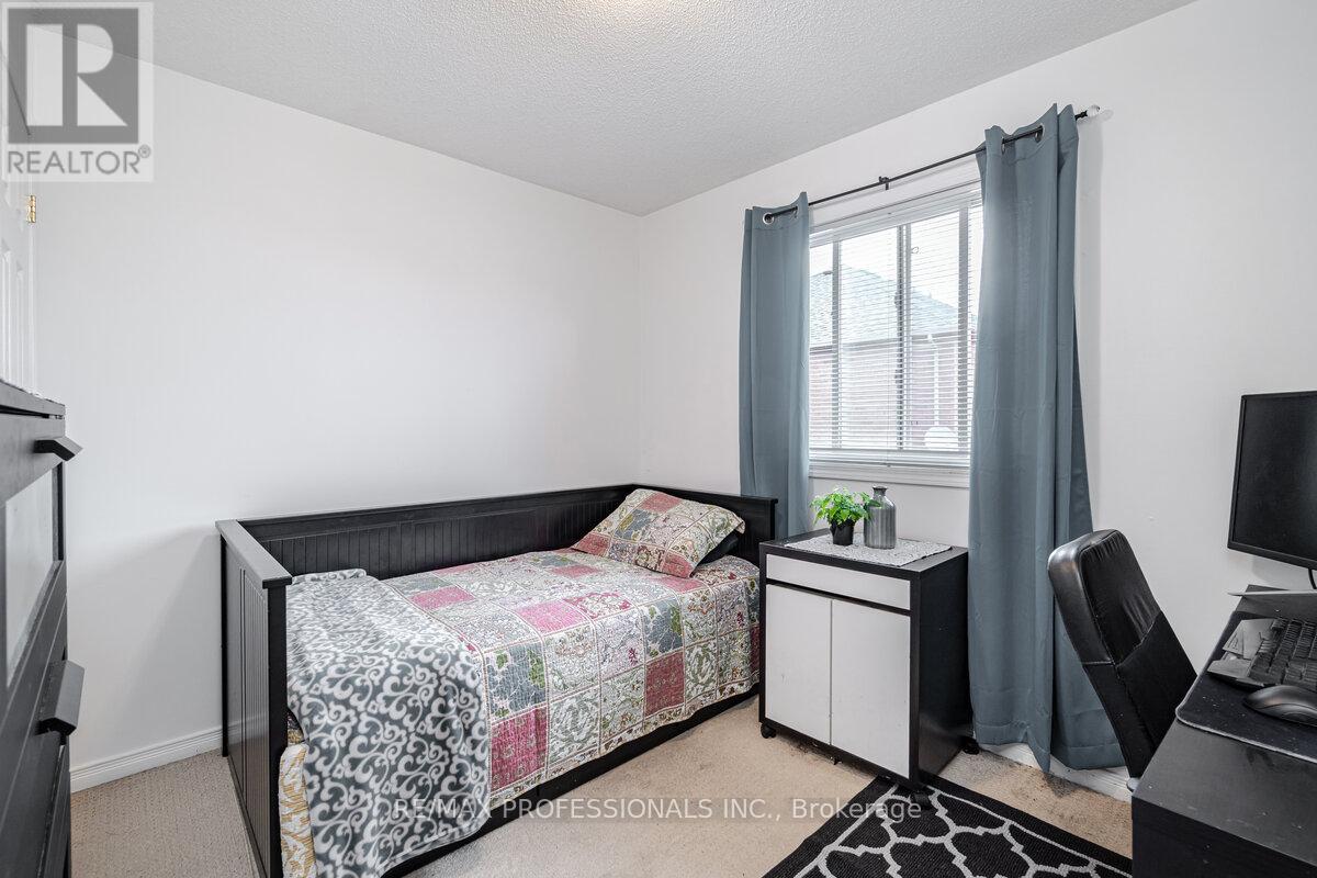 151 Main/upper - 7155 Magistrate Terrace, Mississauga, Ontario  L5W 1Y9 - Photo 23 - W13528678