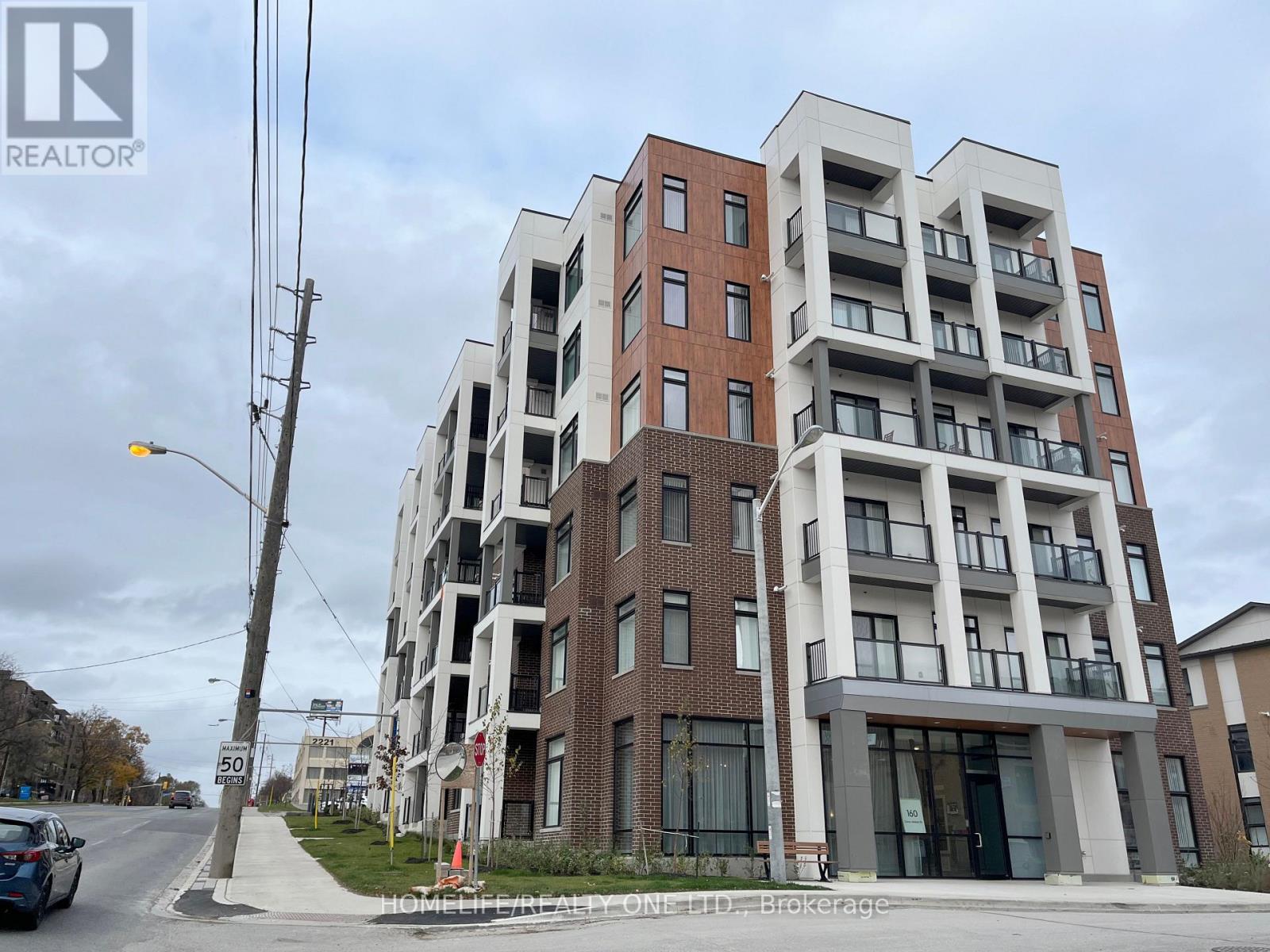 501 - 160 Canon Jackson Drive, Toronto, Ontario M6M 0B6 - Photo 3 - W13528714