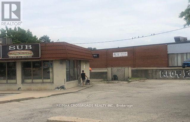 2100 DUNDAS STREET E, Mississauga, Ontario