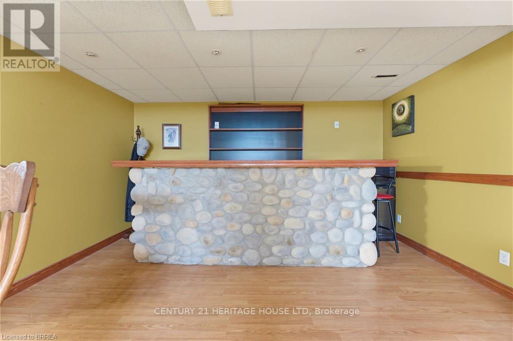 125 Whitlaw Way, Brant, Ontario  N3L 4C9 - Photo 14 - X13528456