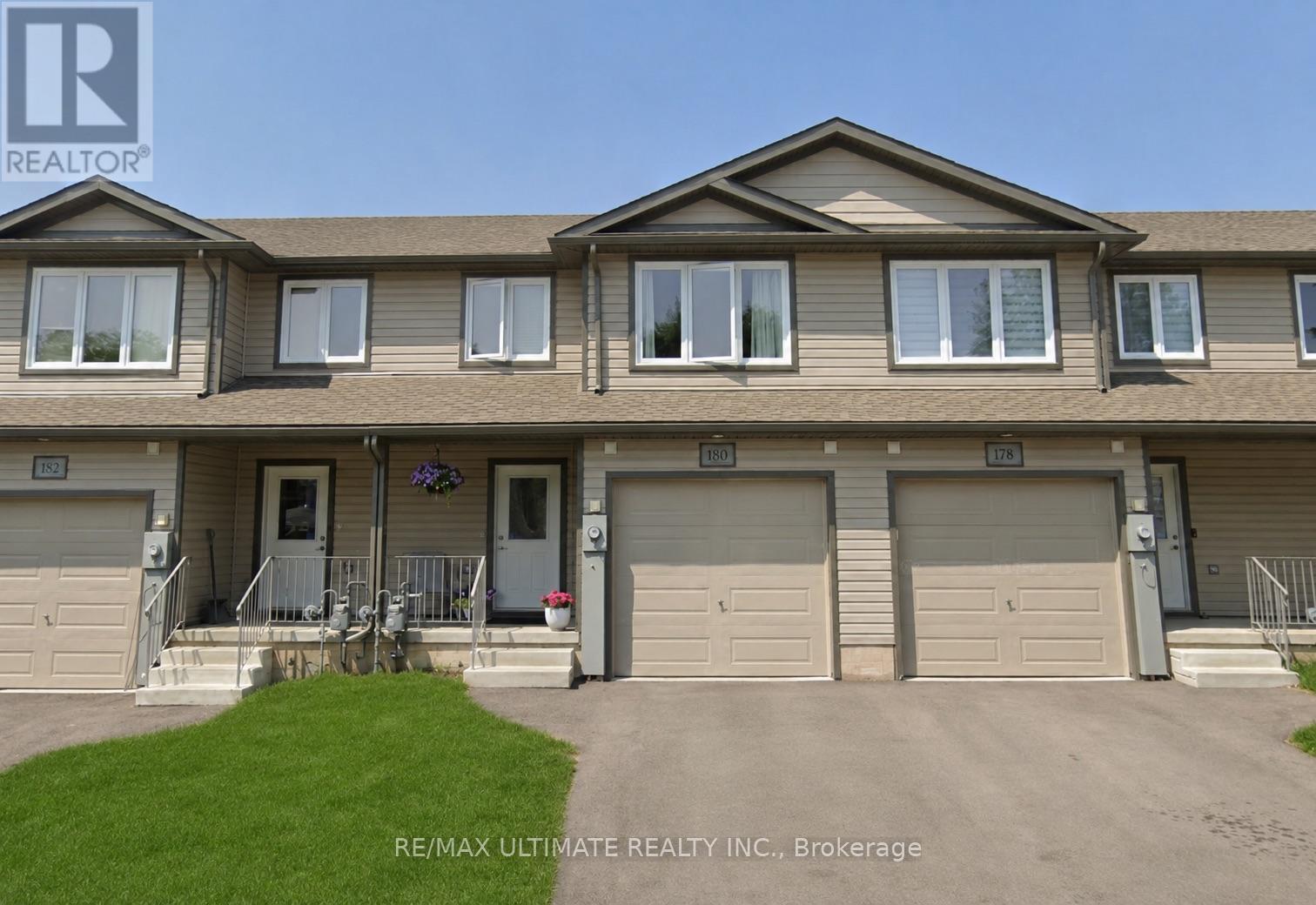180 Head Street S, Norfolk, Ontario  N3Y 5E6 - Photo 1 - X13528476