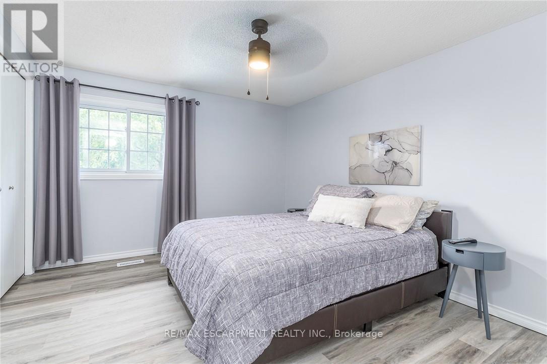 31 Blackfriar Lane, Brantford, Ontario  N3R 7M2 - Photo 16 - X13528544