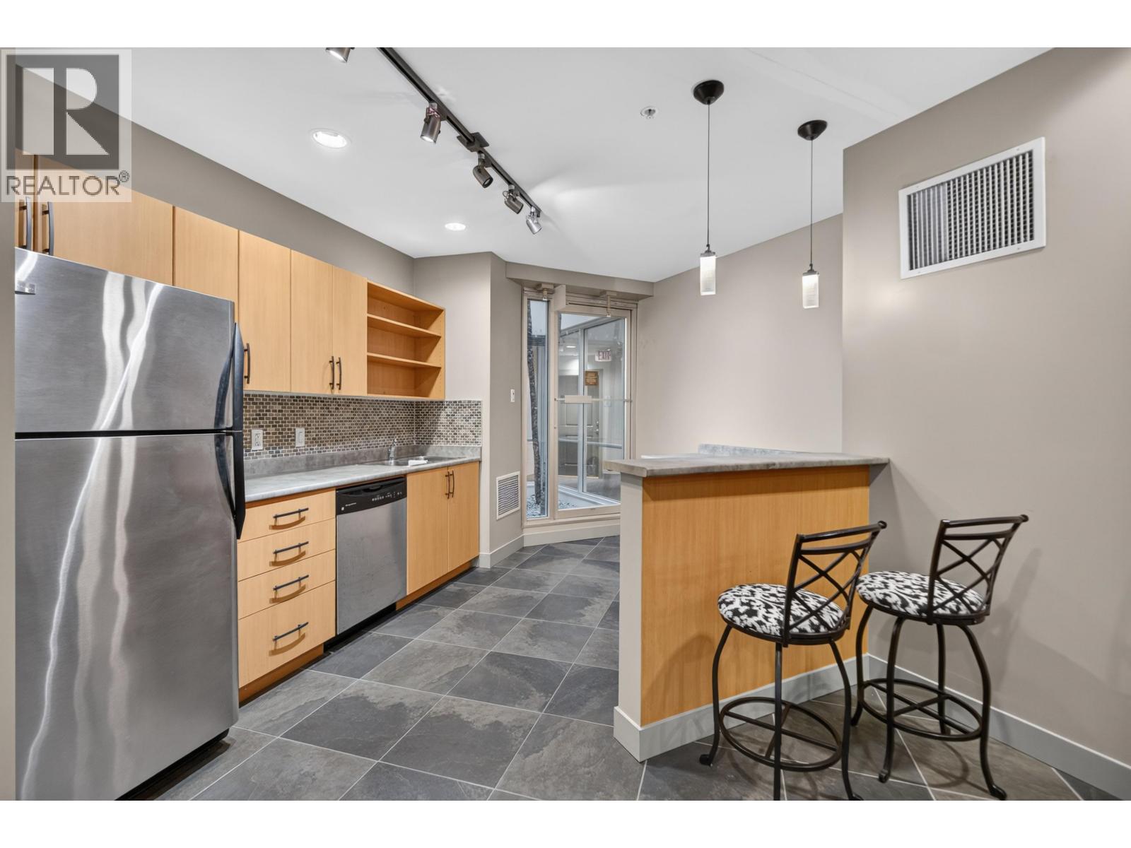217 11950 Harris Road, Pitt Meadows, British Columbia  V3Y 0B7 - Photo 24 - R3142941