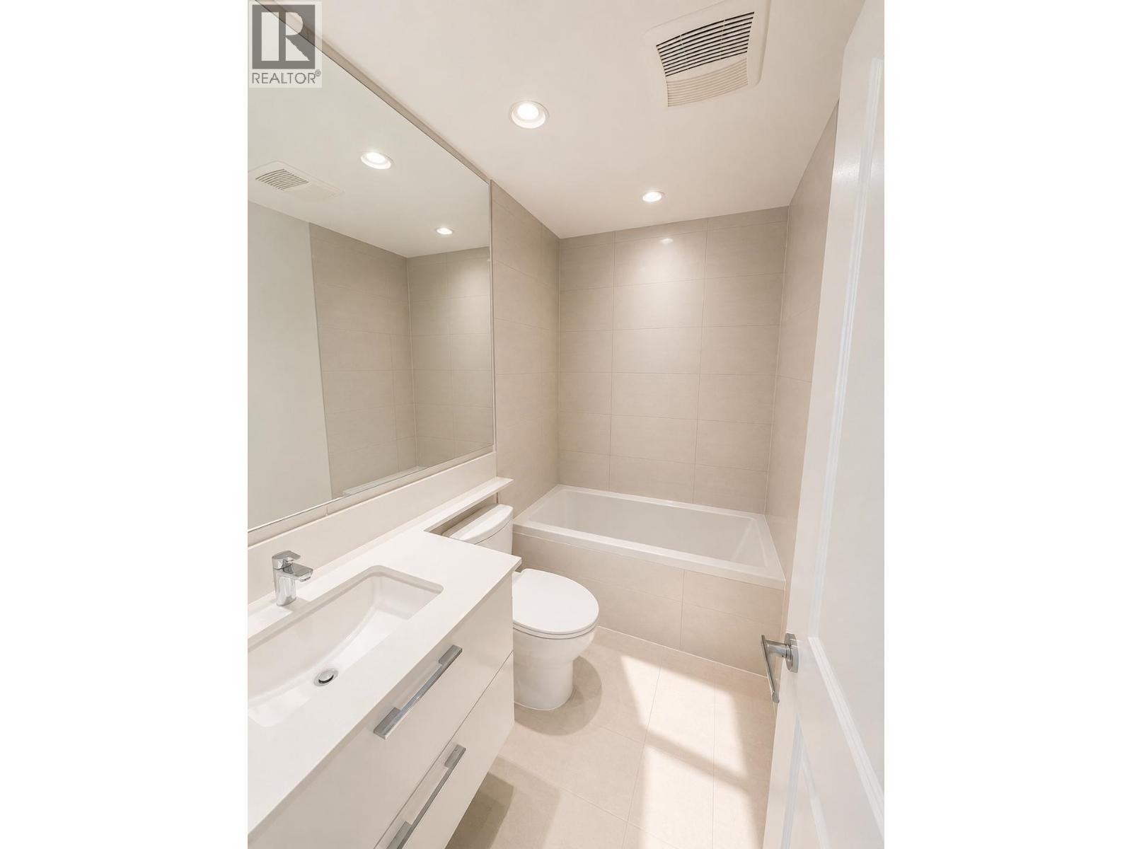 501 3533 Ross Drive, Vancouver, British Columbia  V6S 0L3 - Photo 8 - R3142934