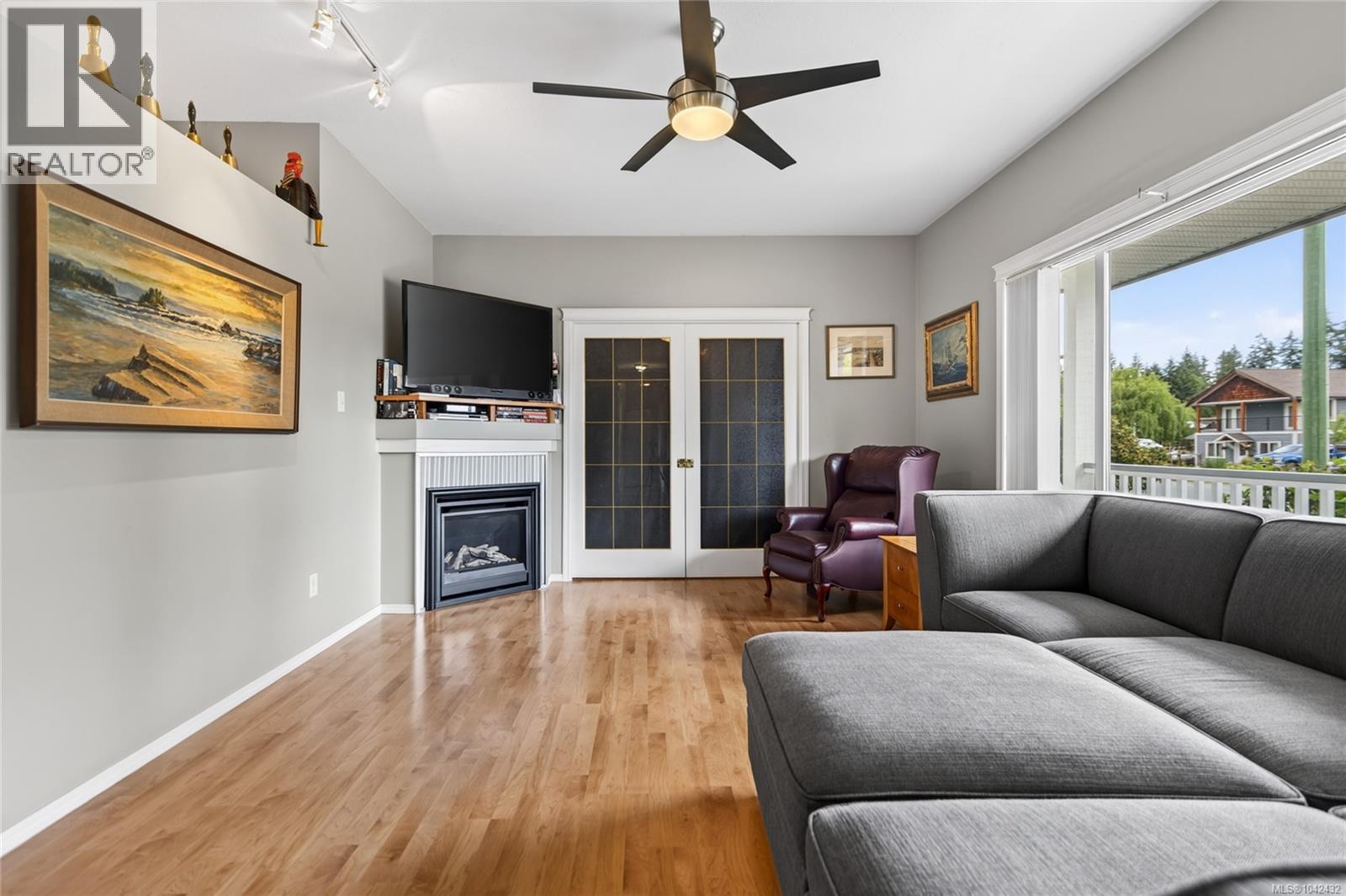 3377 Primrose St, Cumberland, British Columbia  V0R 1S0 - Photo 16 - 1042432