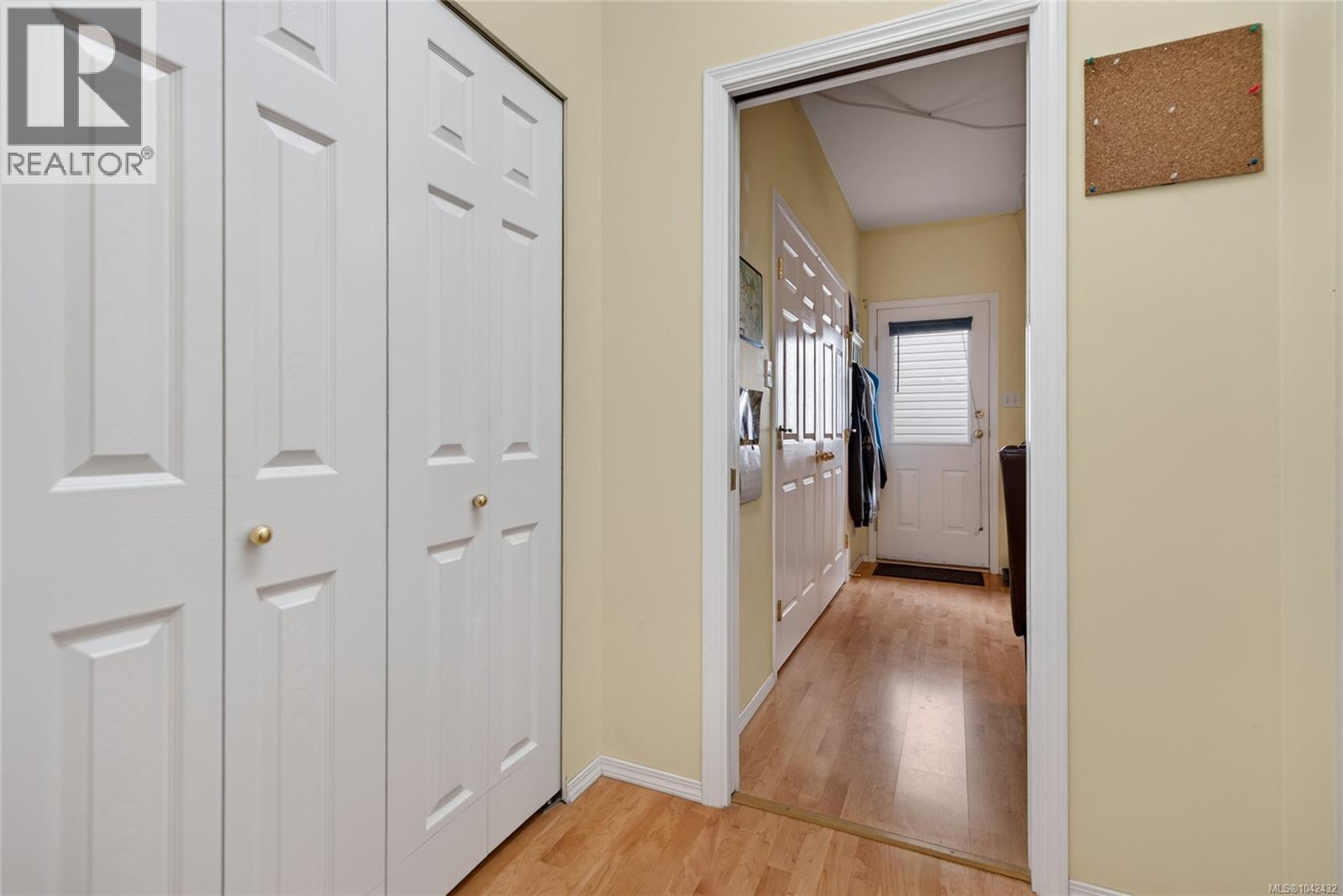 3377 Primrose St, Cumberland, British Columbia  V0R 1S0 - Photo 28 - 1042432