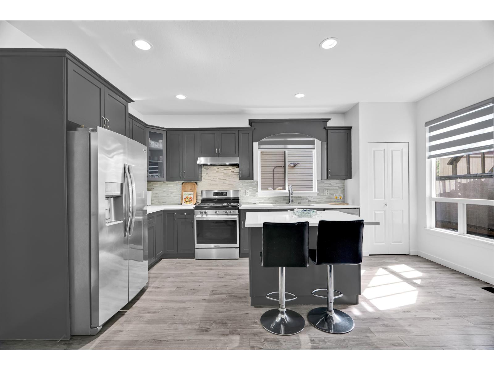 5653 148a Street, Surrey, British Columbia  V3S 8W8 - Photo 11 - R3142831