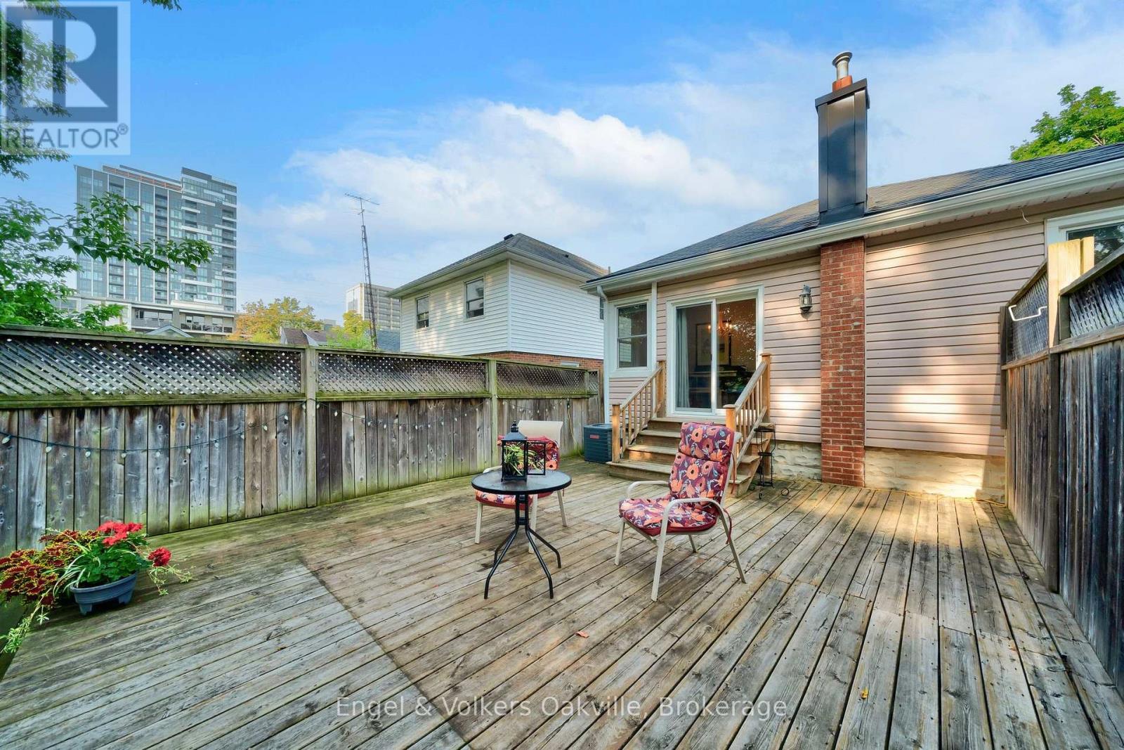 1354 Ontario Street, Burlington, Ontario  L7S 1G1 - Photo 23 - W13528856