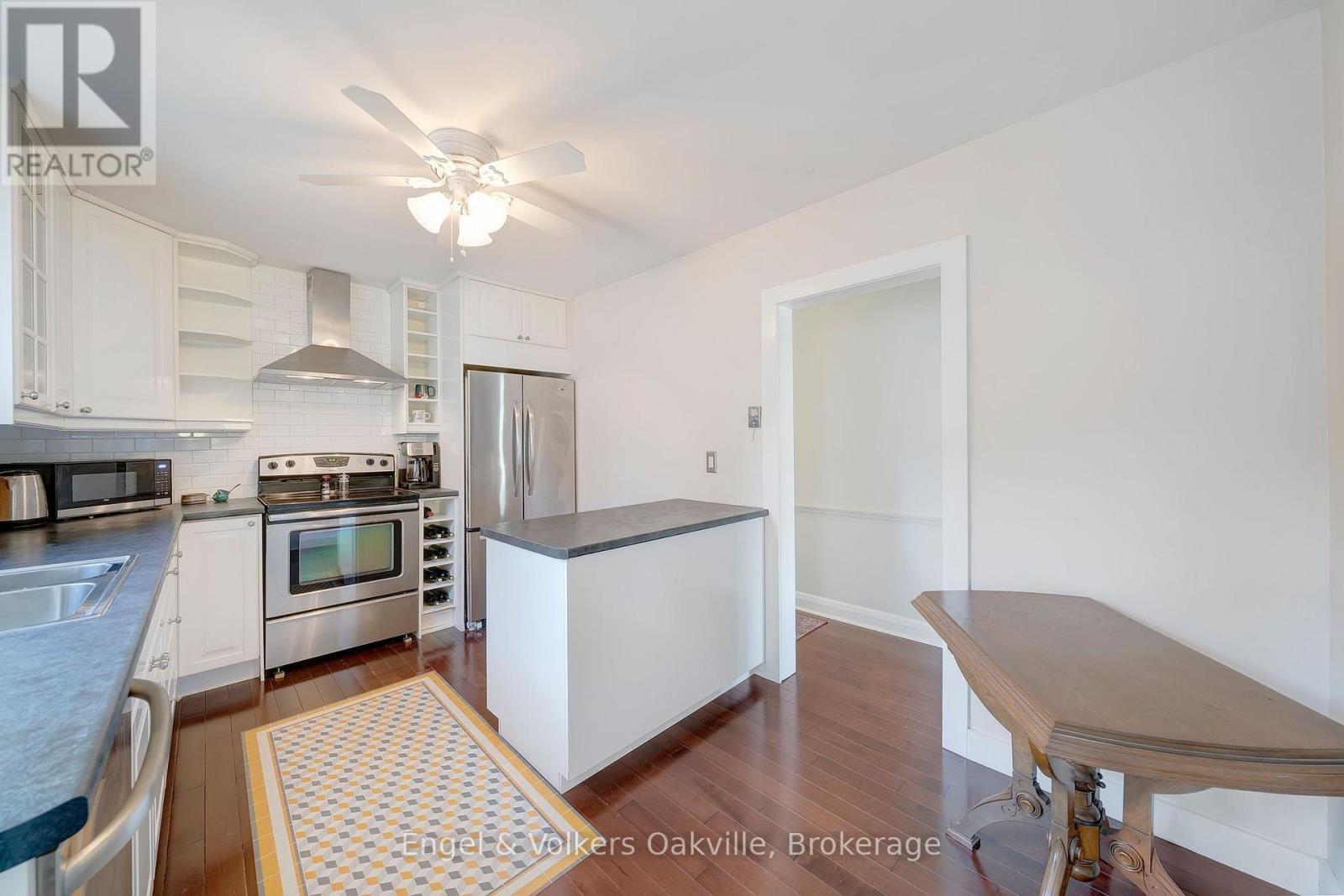 1354 Ontario Street, Burlington, Ontario  L7S 1G1 - Photo 7 - W13528856