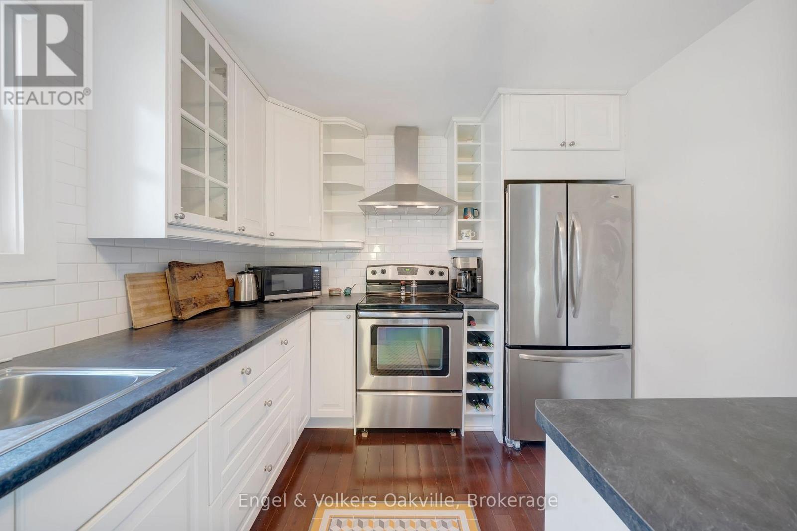 1354 Ontario Street, Burlington, Ontario  L7S 1G1 - Photo 8 - W13528856