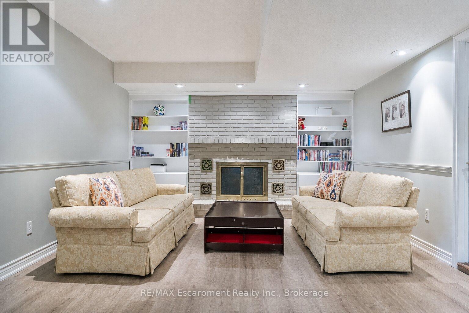 104 Whittington Place, Oakville, Ontario  L6K 3V9 - Photo 35 - W13528872