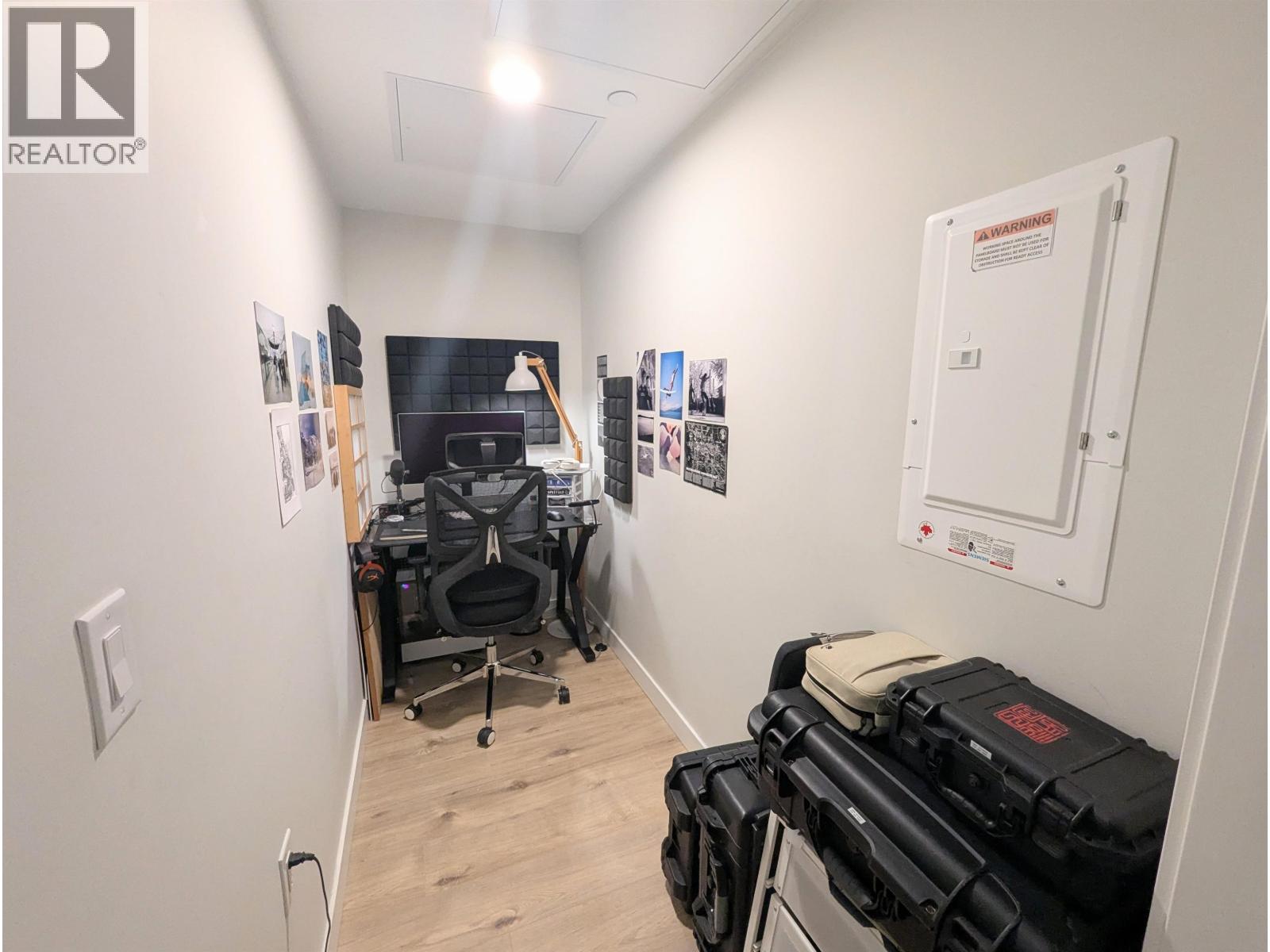 1305 3430 E Kent Avenue, Vancouver, British Columbia  V5S 0G7 - Photo 3 - R3143033