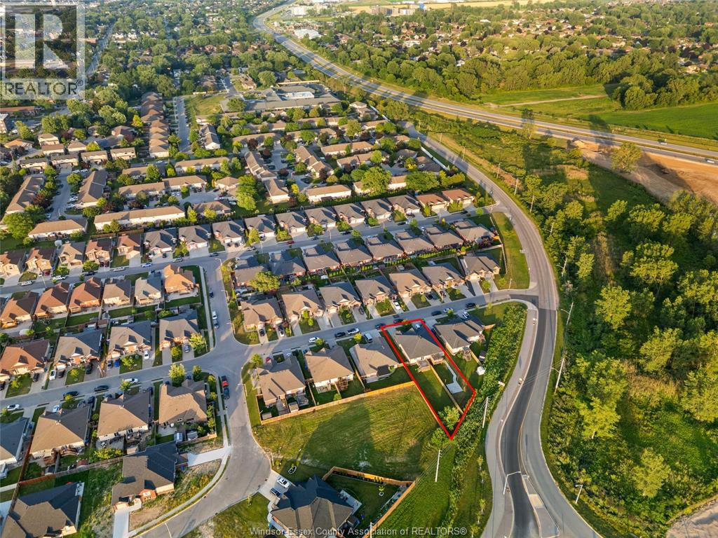 3237 Seville, Windsor, Ontario  N8M 0A3 - Photo 3 - 26016179