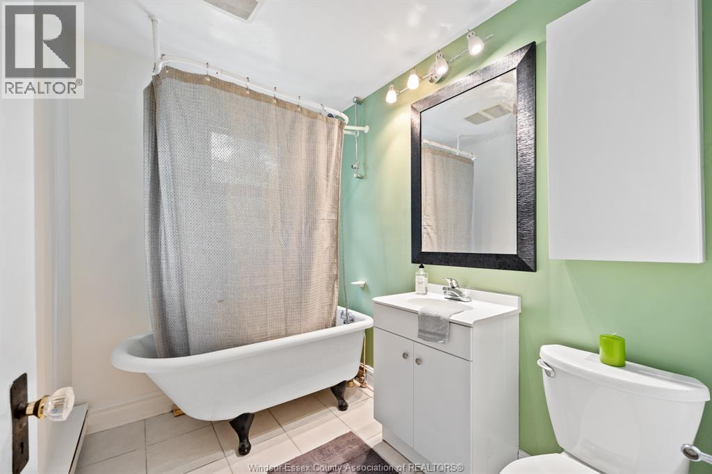 2123 Ontario Street, Windsor, Ontario  N8Y 1N4 - Photo 17 - 26016172