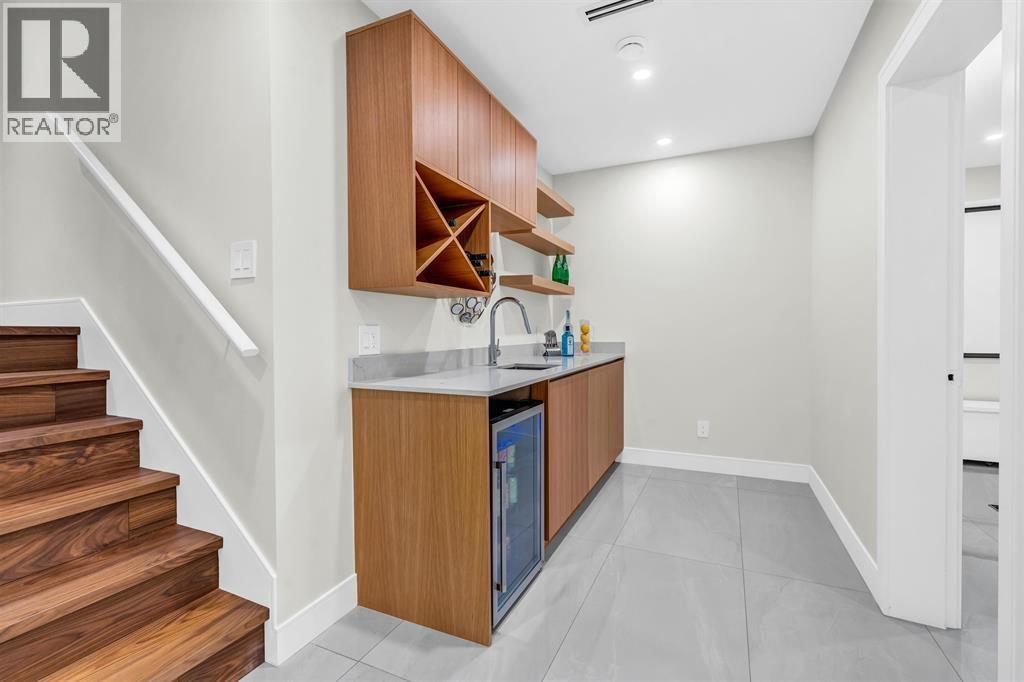 4470 CAPILANO ROAD