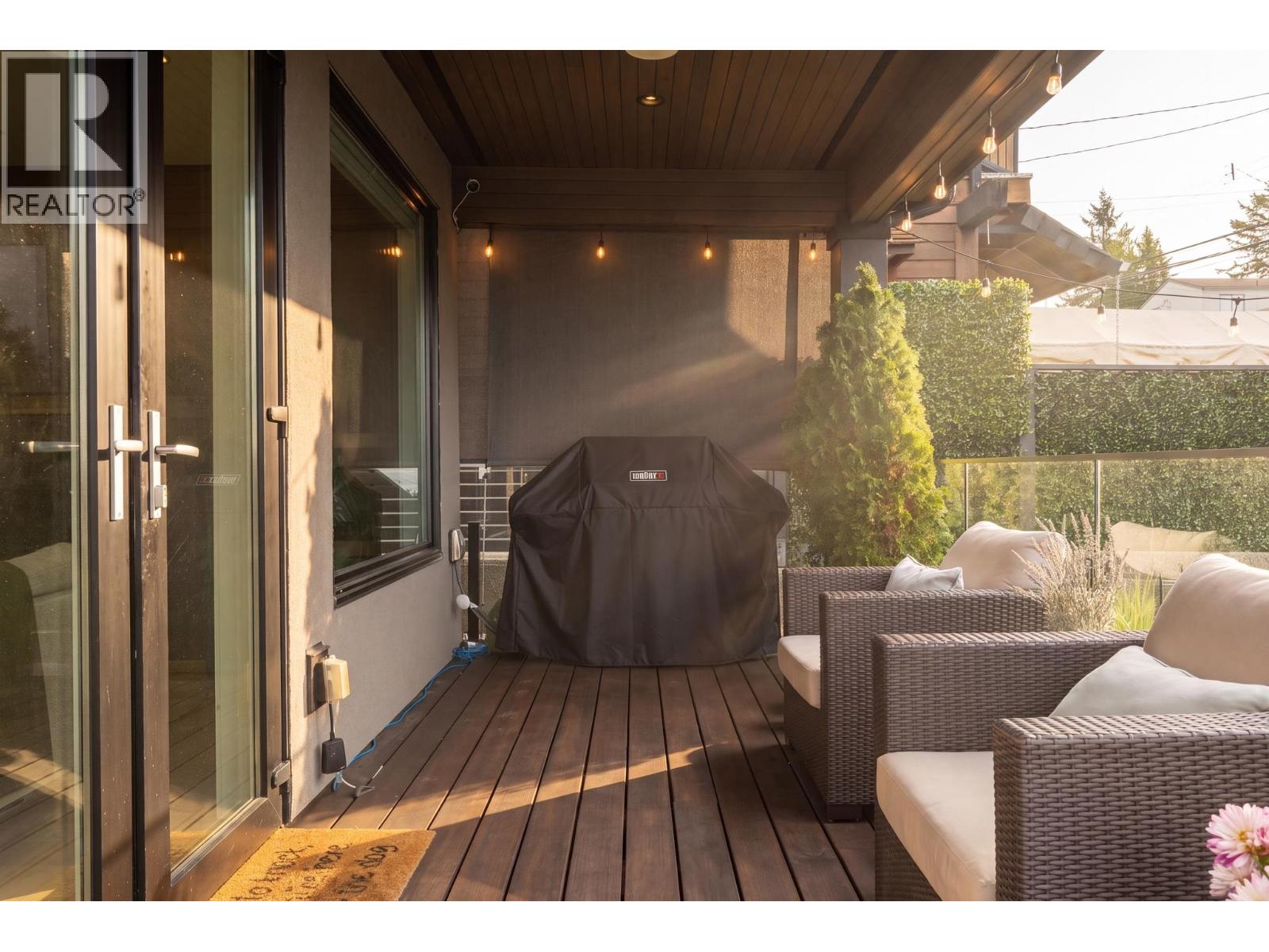 351 W 28th Street, North Vancouver, British Columbia  V7N 2J2 - Photo 28 - R3143015
