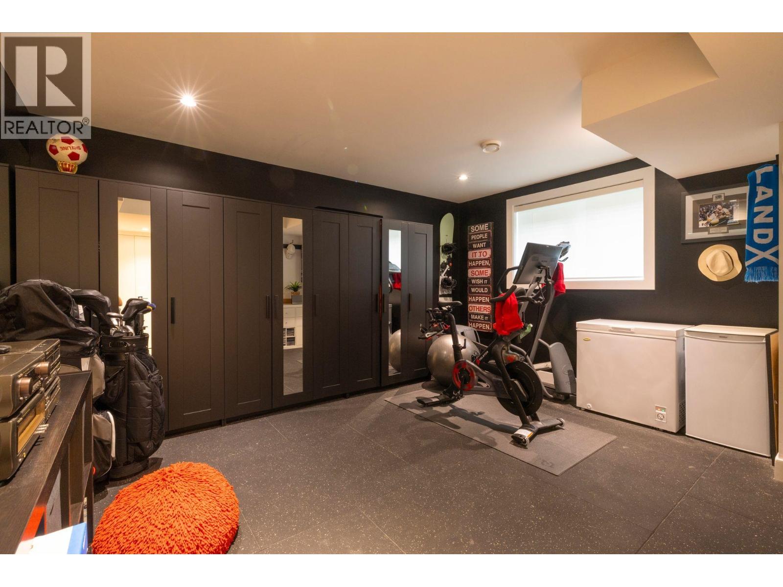 351 W 28th Street, North Vancouver, British Columbia  V7N 2J2 - Photo 34 - R3143015